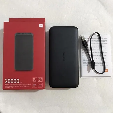 پاوربانک 18 وات شیائومی مدل Redmi PB200LZM ظرفیت 20000 میلی آمپرساعت به همراه شارژر دیواری سامسونگ و کابل تبدیل