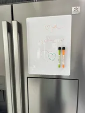 تجریه خرید تخته وایت برد مدل انعطاف پذیر مغناطیسی سایز 43x28 سانتی متر به همراه ماژیک بسته 3 عددی