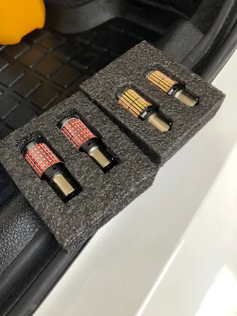 لامپ فندقی خودرو سام مدل 144R مجموعه 2 عددی