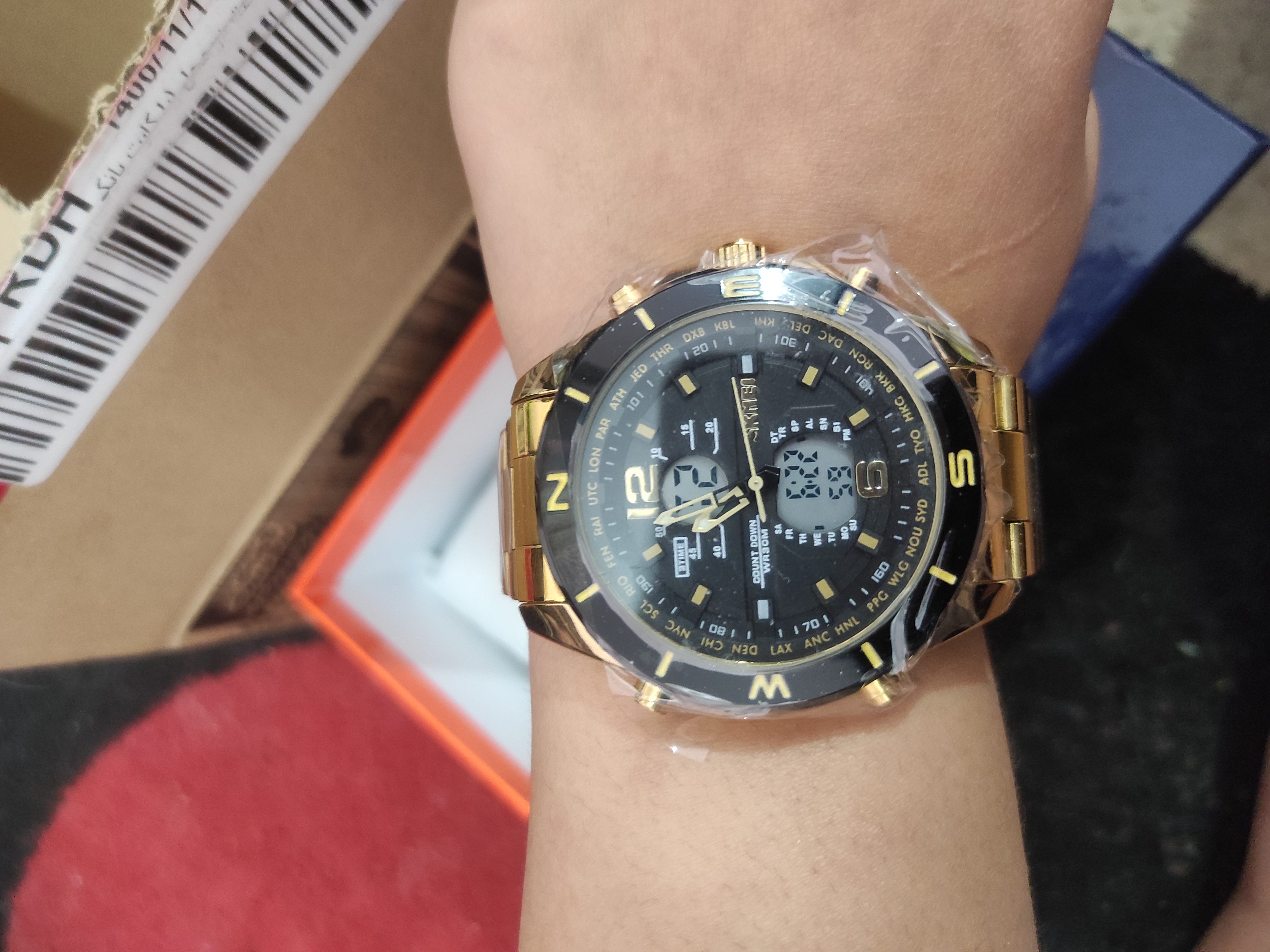 ساعت مچی دیجیتال مردانه اسکمی مدل 1670GDWT