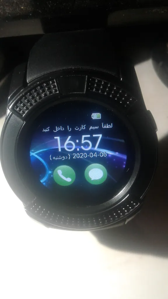 ساعت هوشمند مدل V8
