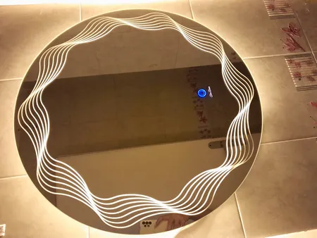 آینه سرویس بهداشتی تارا دکور مدل لمسی کد tc138