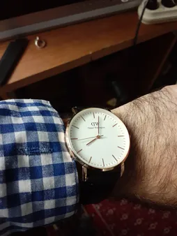 ساعت مچی عقربه ای مردانه آبی یو مدل P4-62