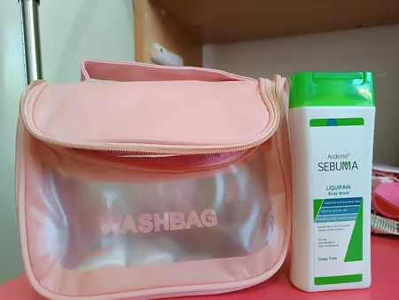 کیف لوازم آرایش زنانه مدل G-28 NEW