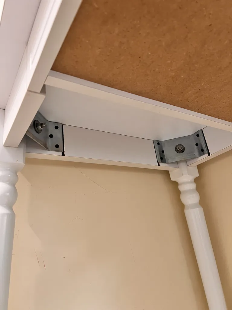 میز تحریر گنجینه مدل افرا