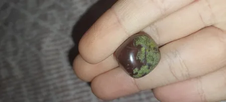 سنگ راف مانا جم مدل سنگ خون