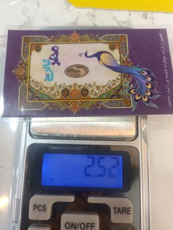 شمش طلا 18 عیار مایا ماهک مدل MM1058 طرح طاووس