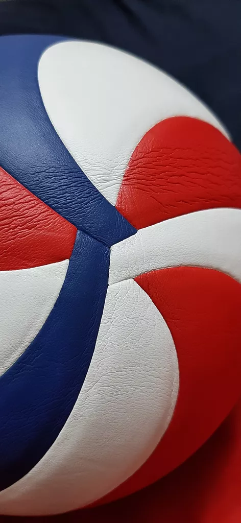 توپ والیبال مدل مولدن اسپرت