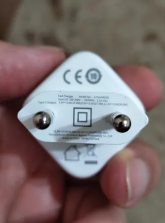 شارژر دیواری 45 وات بیسوس مدل PicoGo 45W