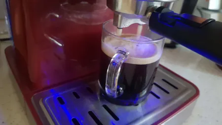 اسپرسوساز مباشی مدل ECM2020