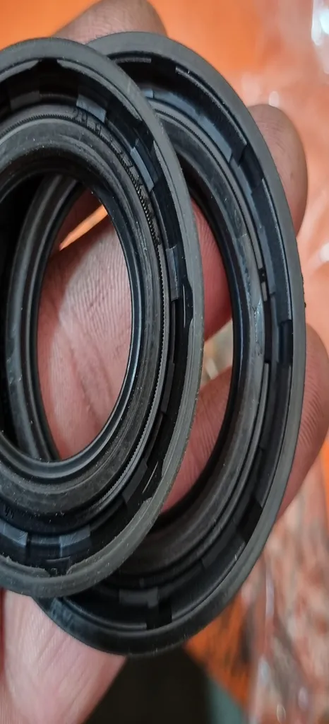 کاسه نمد پلوس پی اس ای مدل 312148 مناسب برای پژو 405 مجموعه 2 عددی