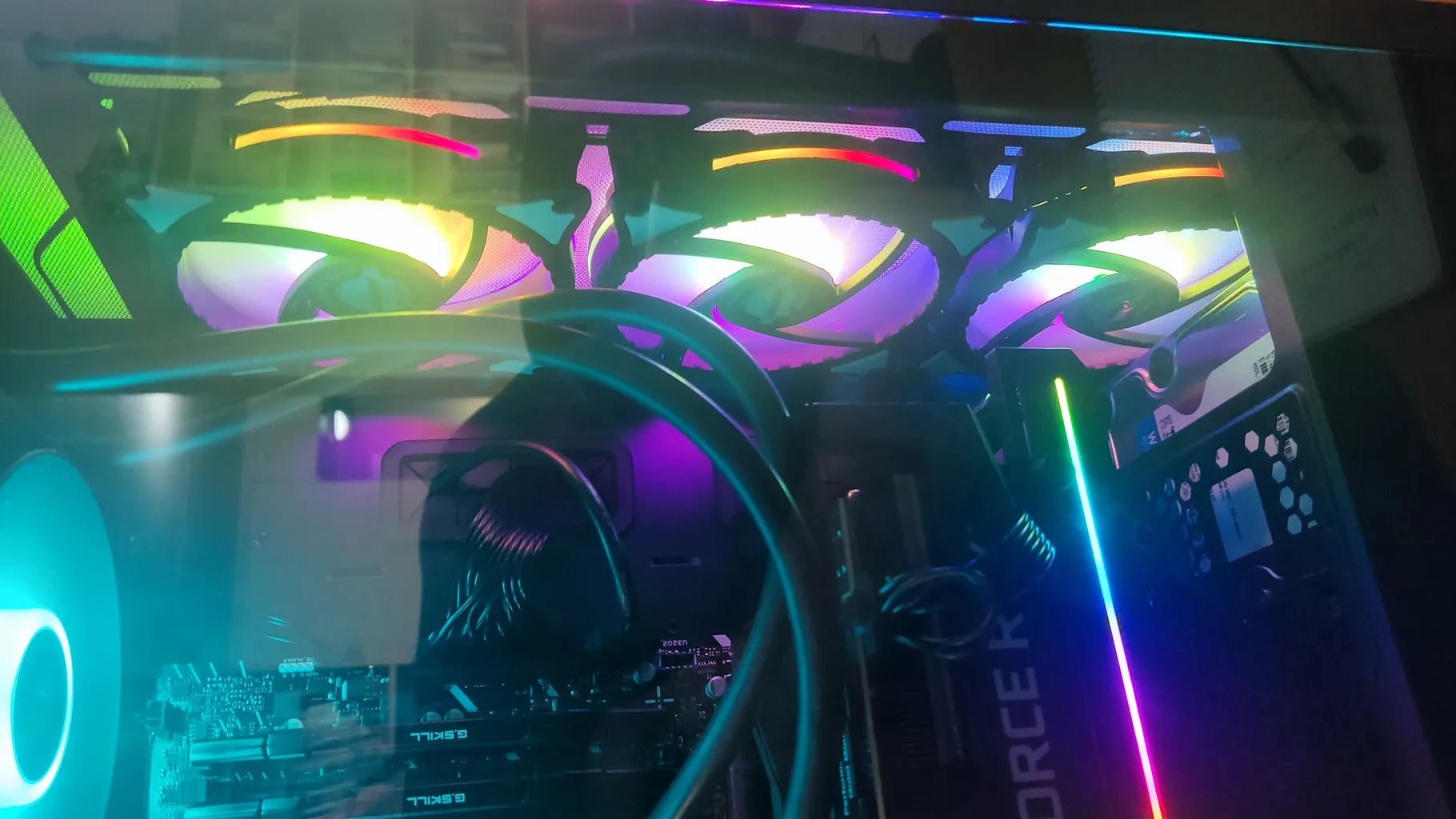 فن کیس گرین مدل HURACAN FAN GFK120M-ARGB بسته 3 عددی فن کیس گرین مدل HURACAN FAN GFK120M-ARGB بسته 3 عددی