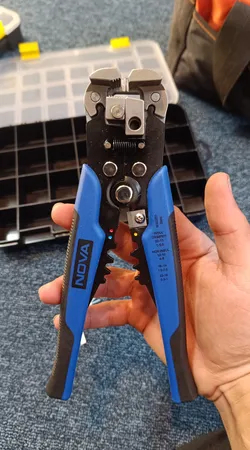 انبر سیم لخت کن اتوماتیک نووا مدل 8058 سایز 8 اینچ