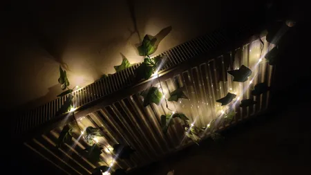 ریسه ال ای دی طرح برگ مو طول دو متر