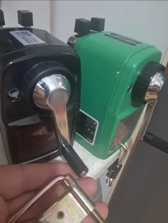 تراش رومیزی دلی مدل 0620