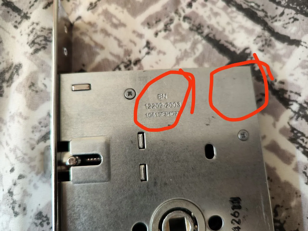 قفل گاوصندوق کالی مدل 252 Rl بسته دو عددی