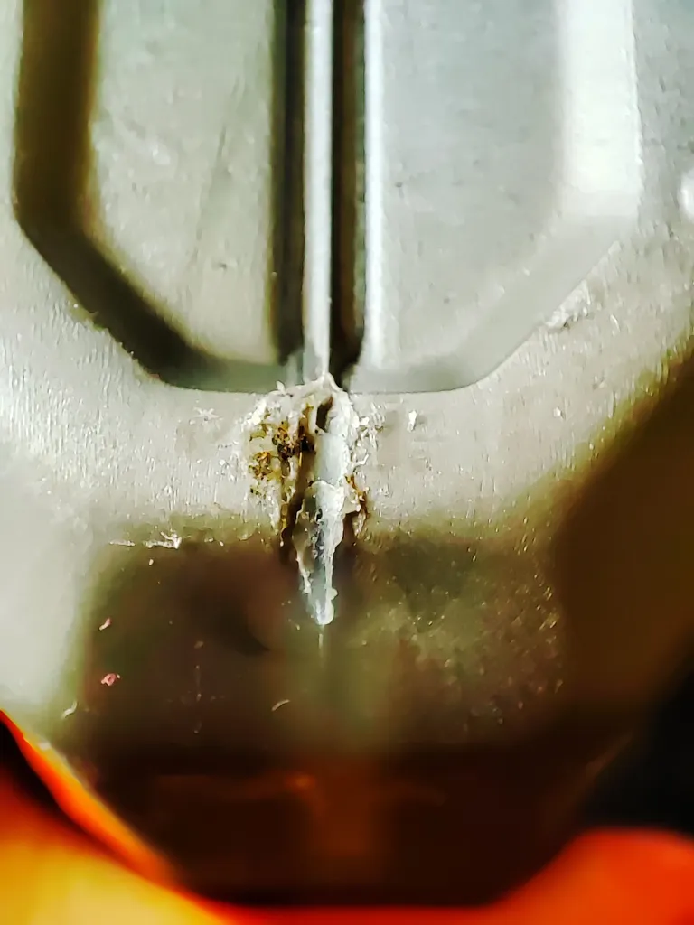 روغن ترمز خودرو آیسین مدل DOT4 ظرفیت 500 میلی لیتر