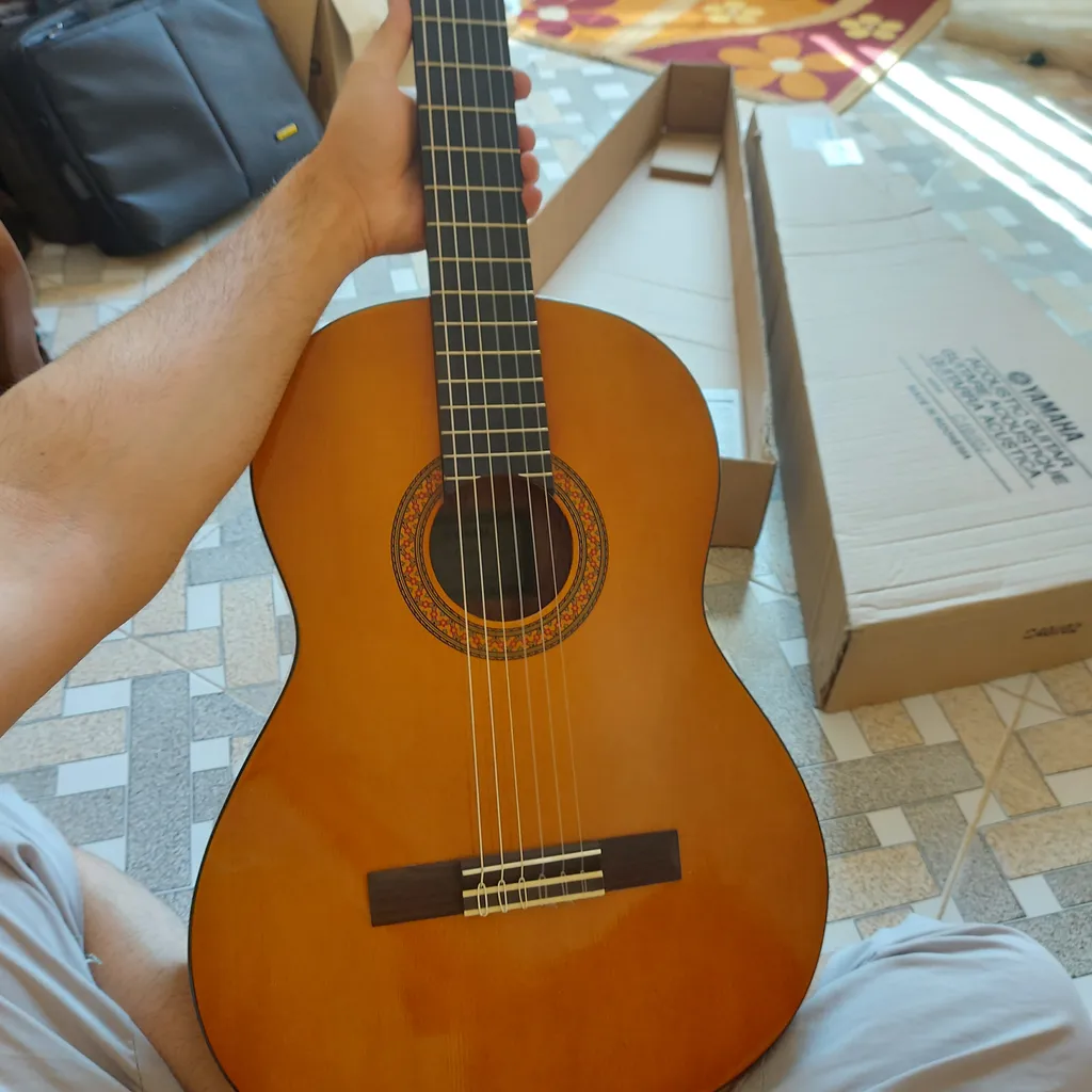 گیتار کلاسیک یاماها مدل C40