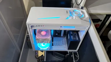 کیس کامپیوتر فاطر مدل FG-523W