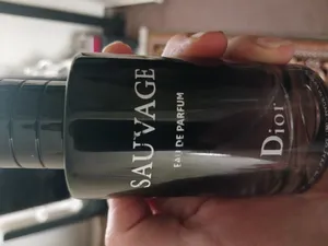 تجریه خرید ادو پرفیوم مردانه نیفتی مدل ساواج دیور حجم 100 میلی لیتر