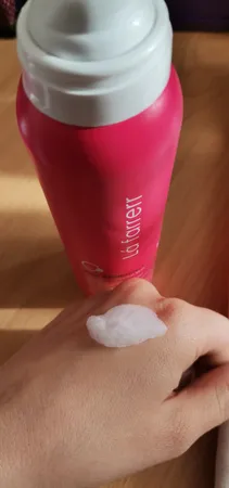 فوم شست‌وشوی صورت لافارر مدل 01 مناسب برای پوست چرب حجم 150 میلی‌لیتر