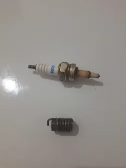 شمع موتور سیکلت شمع نور مدل XR2CI33