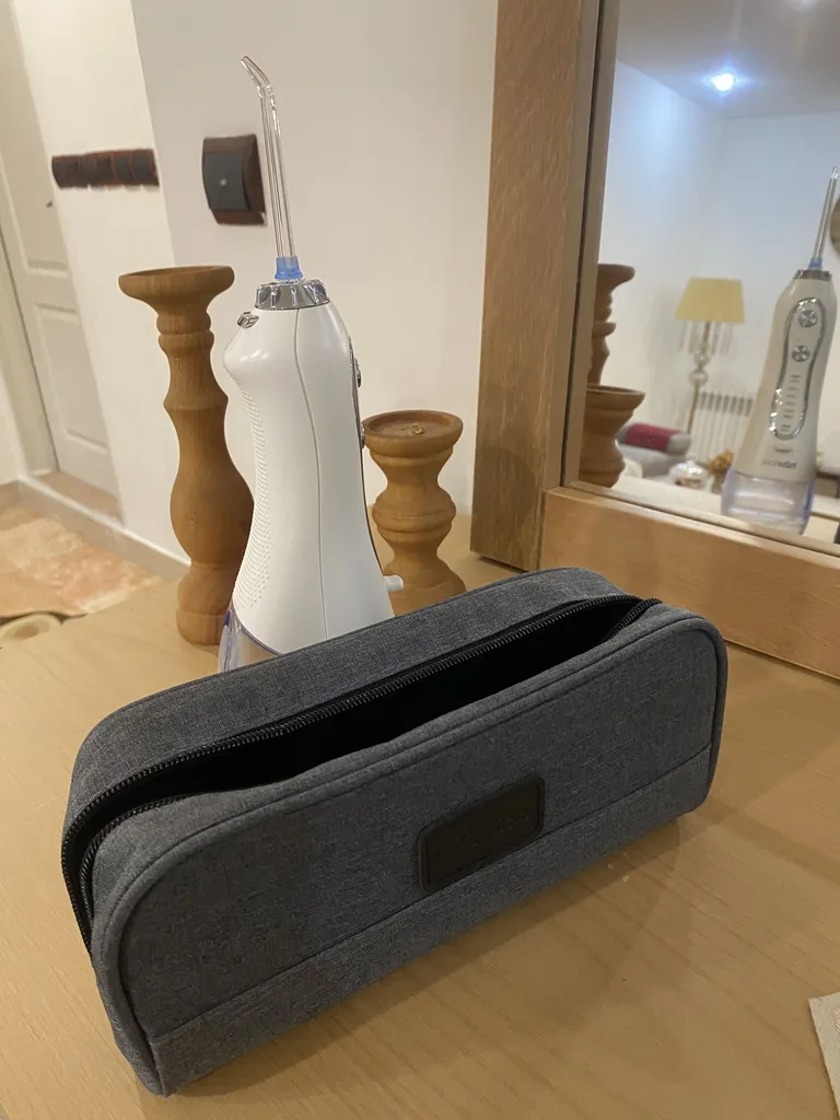 دستگاه شست و شوی دهان و دندان اچ تو اوفلس مدل HF-6