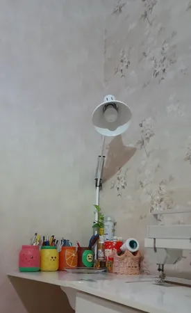 چراغ مطالعه صنایع کریم زاده مدل EN-101 همراه با لامپ ال ای دی 9 وات