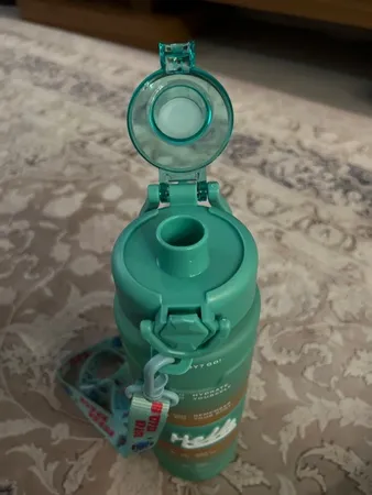 قمقمه طرح HELLO مدل سیلیکونی کد 2023 گنجایش 1 لیتر