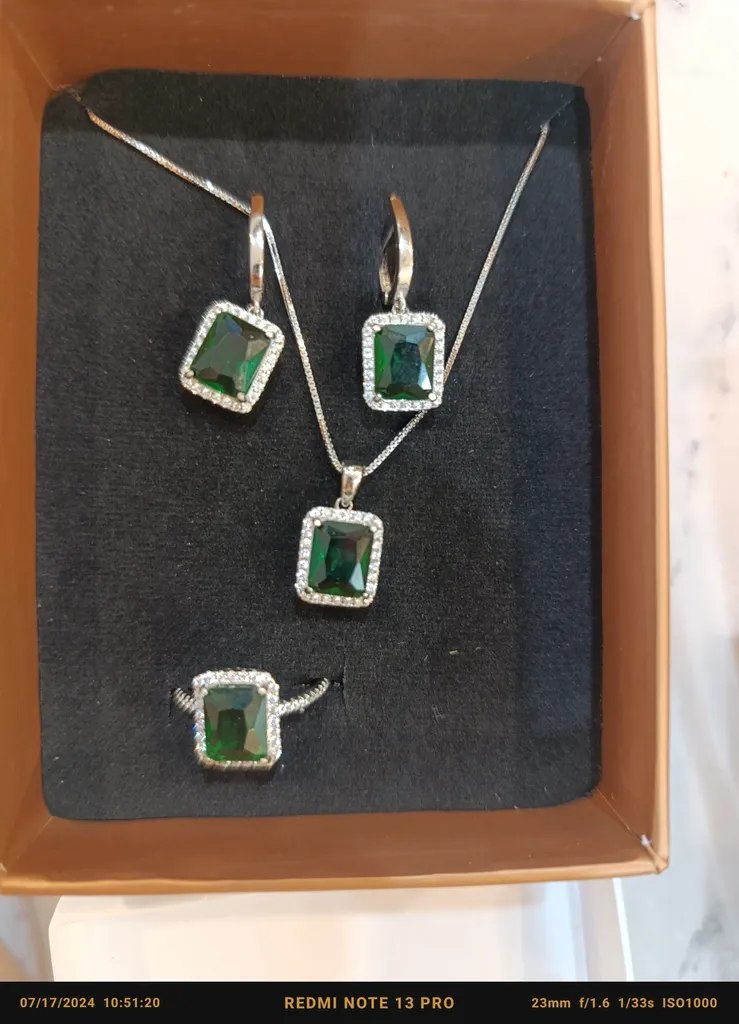 نیم ست نقره زنانه جی تی ای مدل جی لوکس