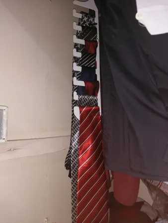 آویز کراوات خان مدل موسیو کد KMU45