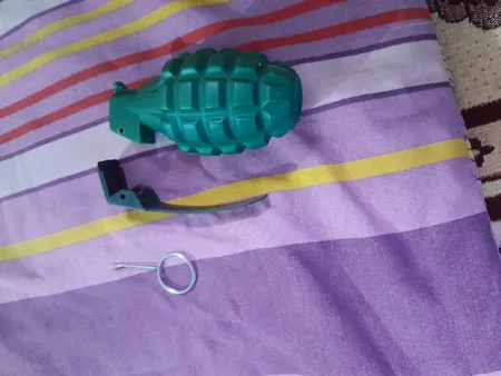 اسباب بازی جنگی مدل نارنجک 40 تیکه