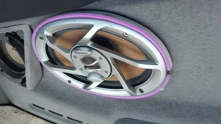 ریسه نئون فلکسی مدل v12 طول 1 متر