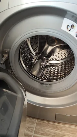 ماشین لباسشویی 9 کیلوگرم اتوماتیک اسنوا مدل SWM-F92S