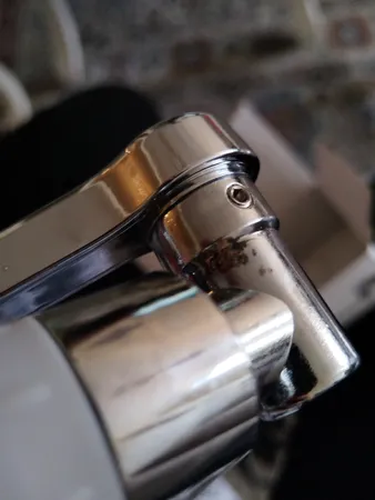 سرشیر آب آلوا مدل گردان 1080 درجه کد VMI-KB-8001