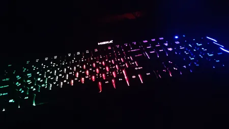 کیبورد گیمینگ هیسکا مدل HX-KEG400 RGB، سوییچ ممبران، Full-Size نورپردازی RGB