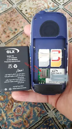 گوشی موبایل جی ال ایکس مدل F8 دو سیم کارت