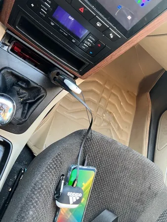 شارژر فندکی 65 وات مدل C1