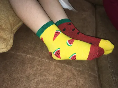 جوراب دخترانه طرح هندوانه