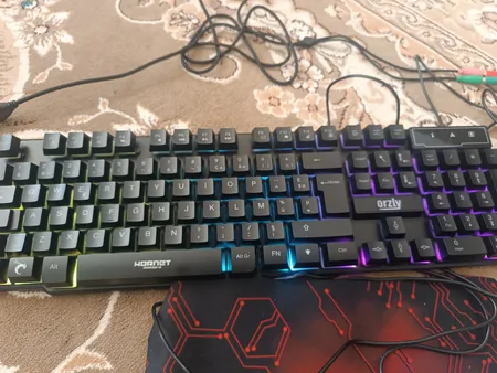 ست گیمینگ ارزلی مدل R_X_ESSENTIAL_PACK_RGB، سوییچ ممبران، Full-Size، نورپردازی LED RGB