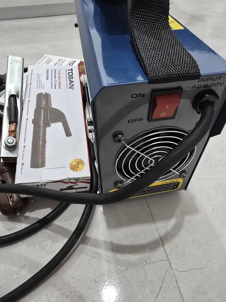 اینورتر جوشکاری 160 آمپر توسن مدل 1416IX