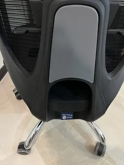 صندلی اداری بتیس مدل b205m