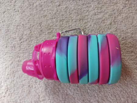 قمقمه مدل سلیکونی تاشو گنجایش 0.5 لیتر