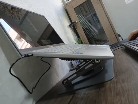 پایه نگهدارنده لپ تاپ مدل DA1