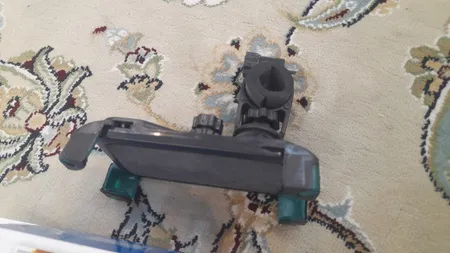 پایه نگهدارنده موبایل مناسب موتور و دوچرخه چهار گوشه مدل Universal Bike Holder