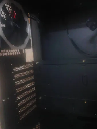 کیس کامپیوتر گیمینگ گرین مدل Z5 SURENA