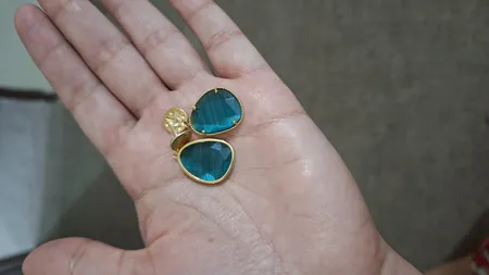 گوشواره طلا 18 عیار زنانه تاج مدل کندی سیب