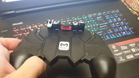 دسته بازی PUBG مدل AKS-66