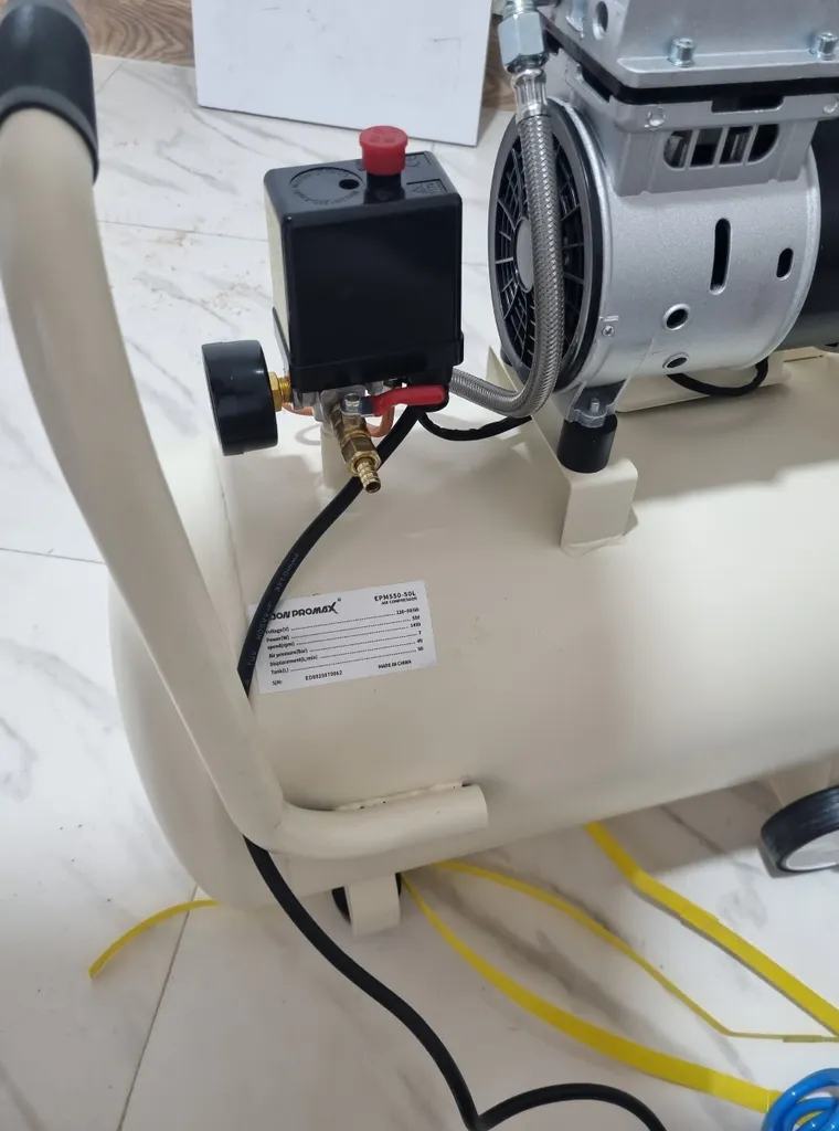 کمپرسور باد ادون مدل ED550-50L