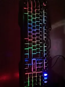 تجریه خرید کیبورد گیمینگ تسکو مدل TK 8021L با حروف فارسی، سوییچ ممبران، Full-Size، نورپردازی RGB LED